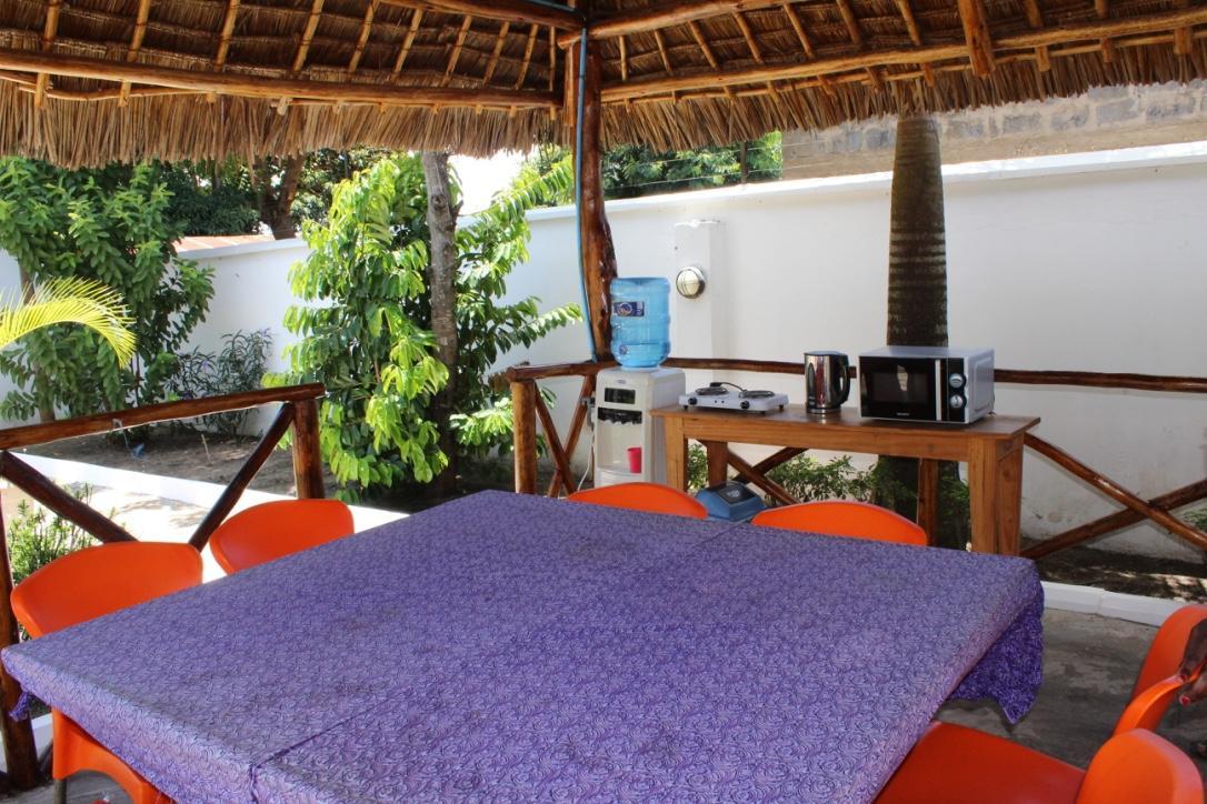 Idc Guest House Bagamoyo Kültér fotó